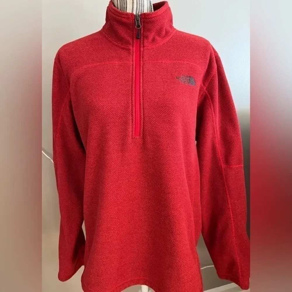 THE NORTH FACE MENS PULLOVER SIZE M MINT WORN ONCE